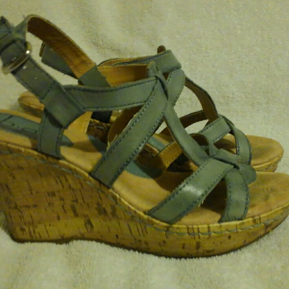 Born Concept Wedge sandals